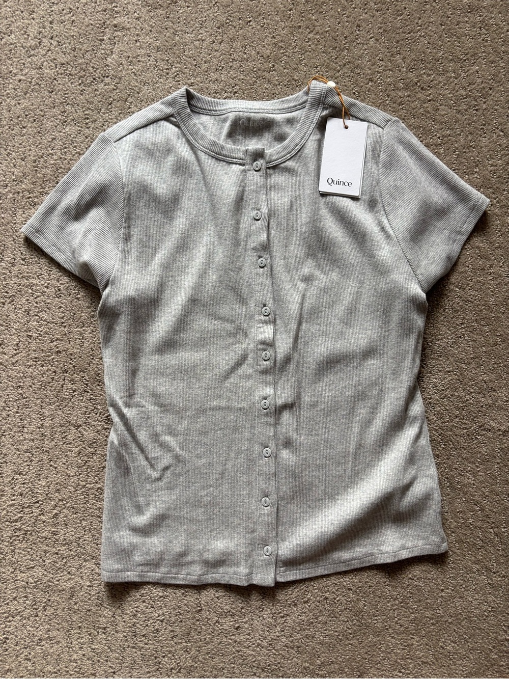 NWT Quince Organic Cotton Micro-Rib Button Tee - Large (Heather Gray)